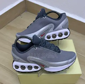 Mens Sneakers NIKE Air Max Original