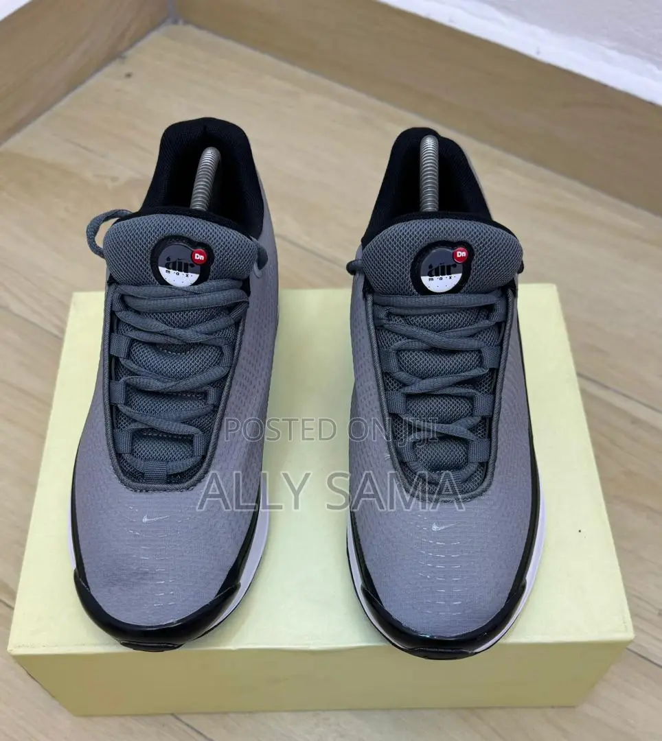 Mens Sneakers NIKE Air Max Original