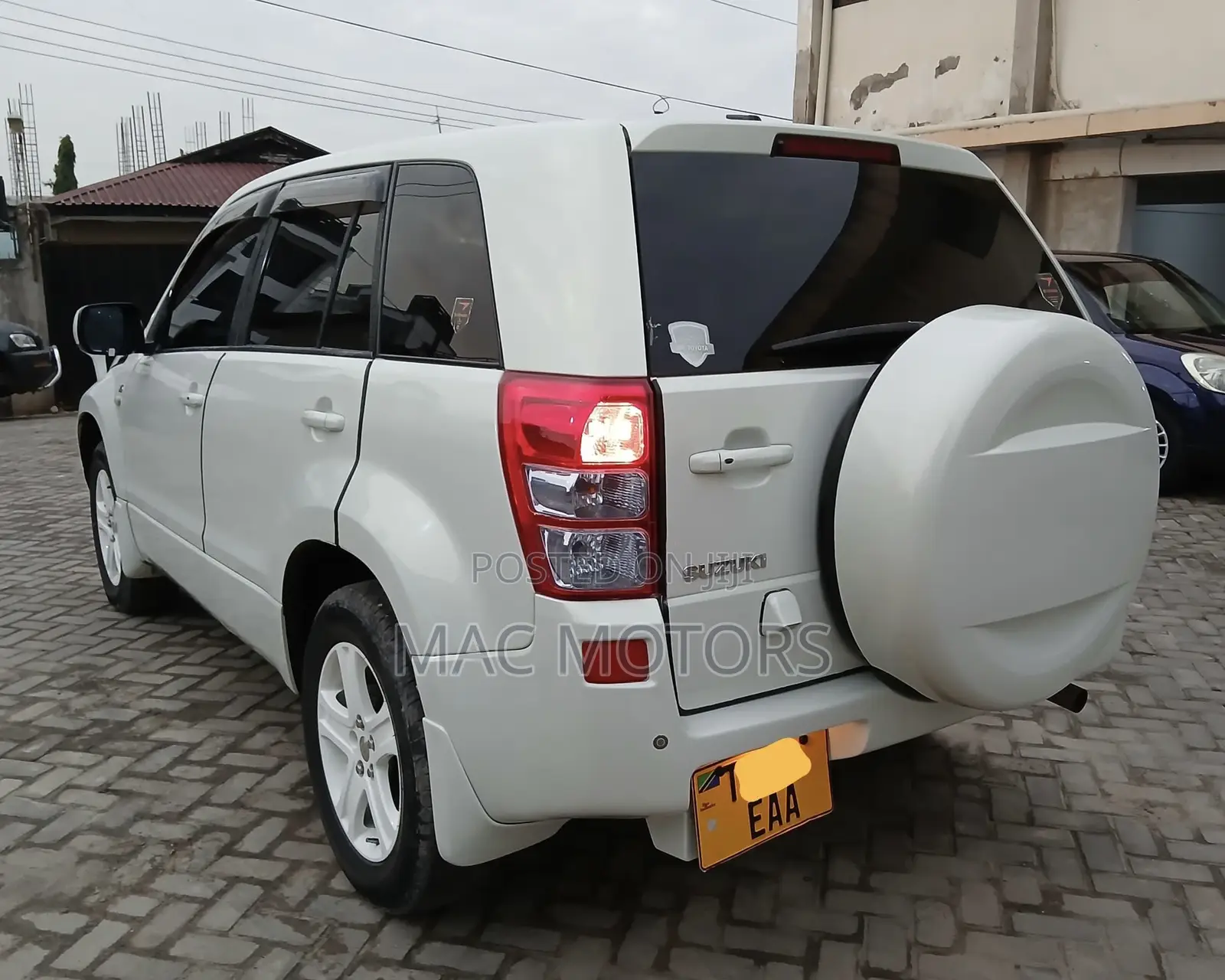 Suzuki Escudo 2007 White