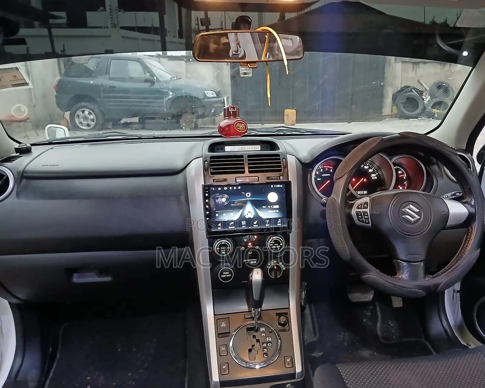 Suzuki Escudo 2007 White