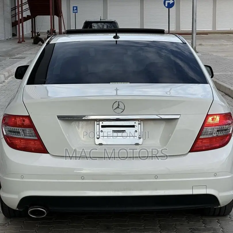 Mercedes-Benz C-Class C 200 Kompressor (W204) 2008 White
