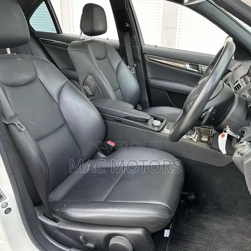 Mercedes-Benz C-Class C 200 Kompressor (W204) 2008 White