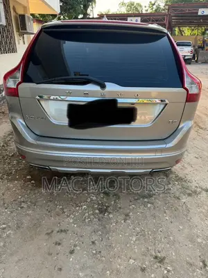 Volvo XC60 3.2 AWD 2014 Gray