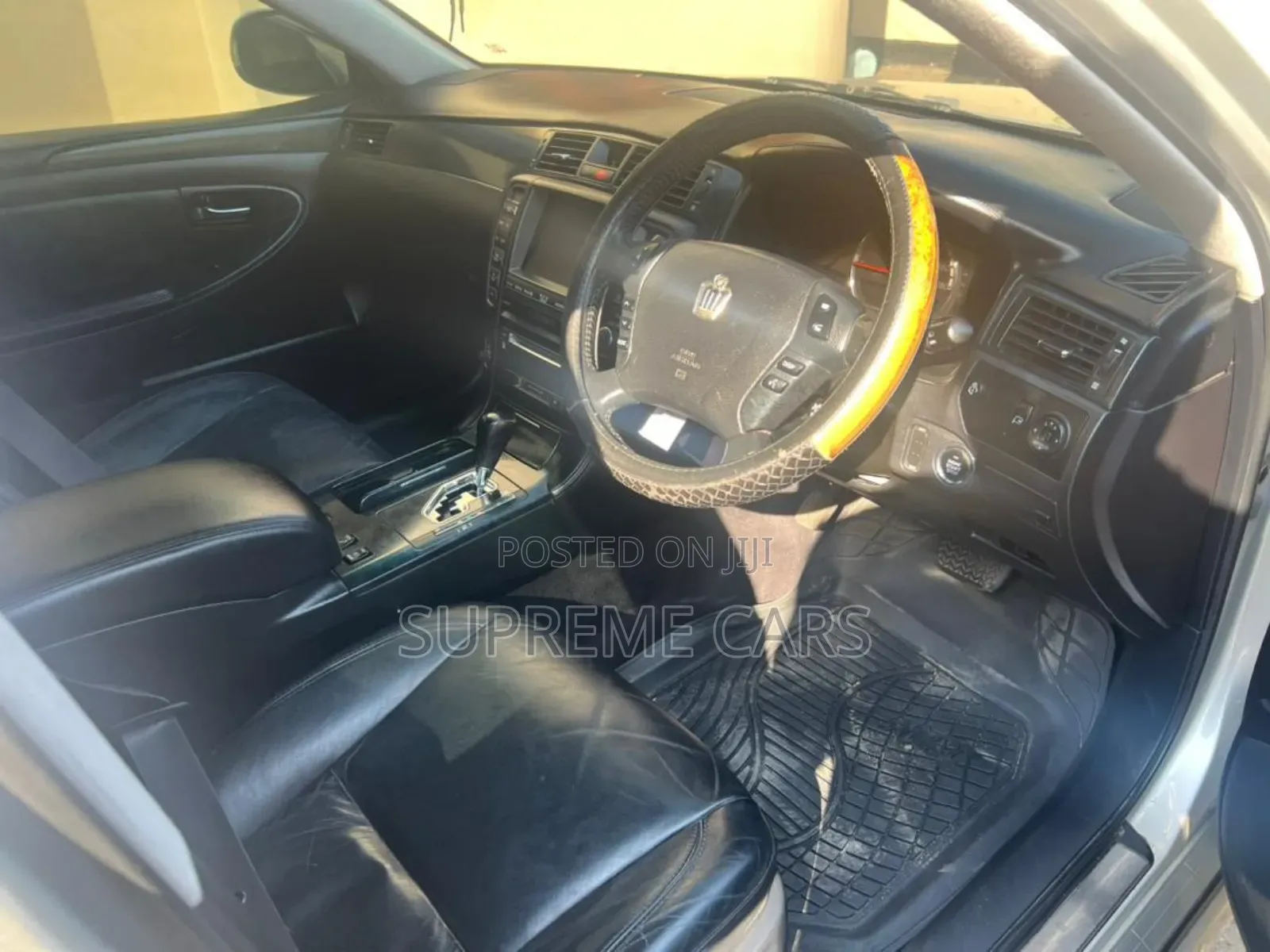 Toyota Crown Royale 2005 Silver