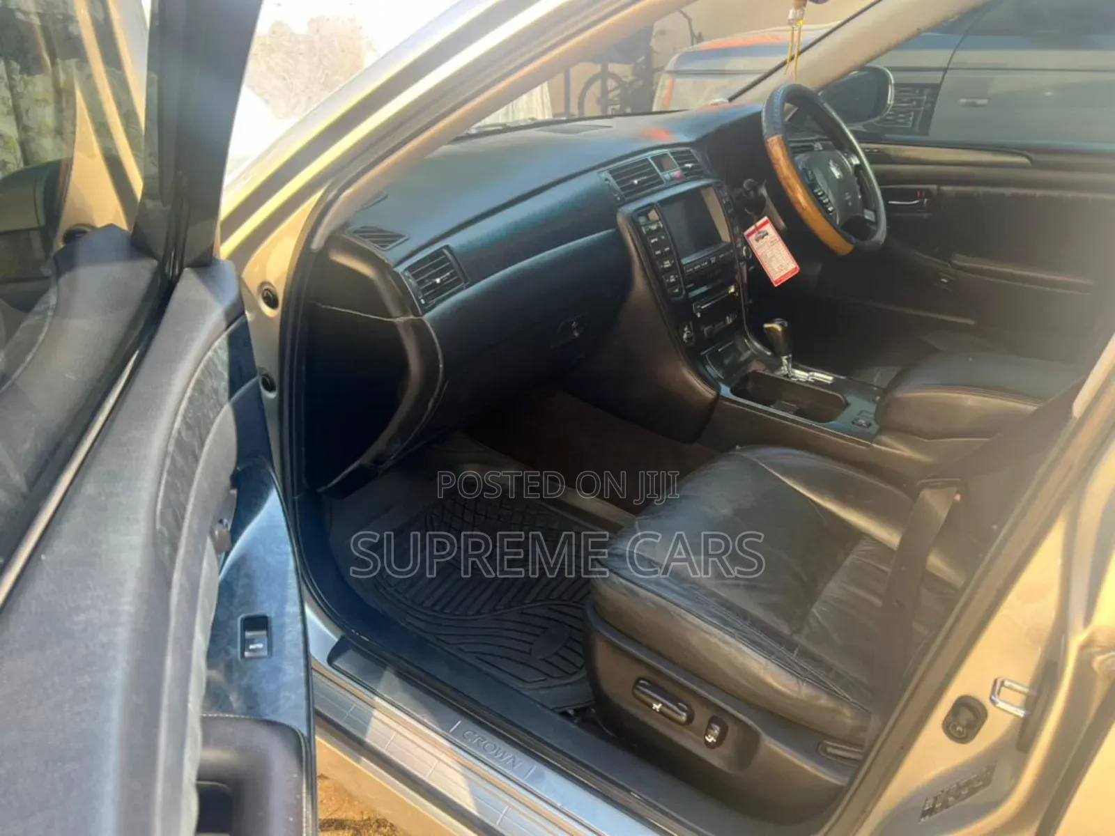 Toyota Crown Royale 2005 Silver