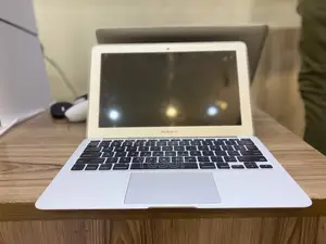 Laptop Apple MacBook Air 2012 4GB Intel Core I5 SSD 128GB
