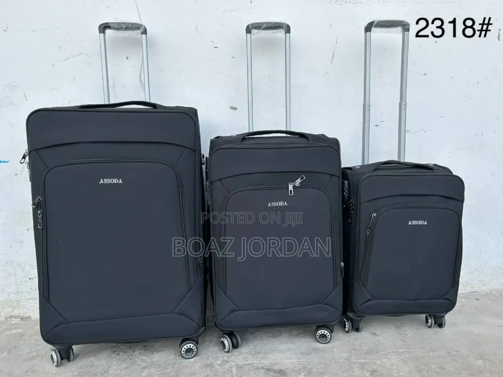 Seti Ya Mabegi Matatu Inauzwa Kwa TSH 200,000