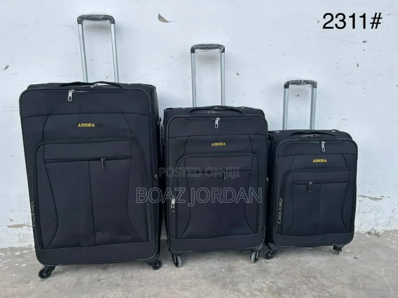 Seti Ya Mabegi Matatu Inauzwa Kwa TSH 200,000