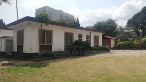 6bdrm House in Victoria, Mwananyamala for rent