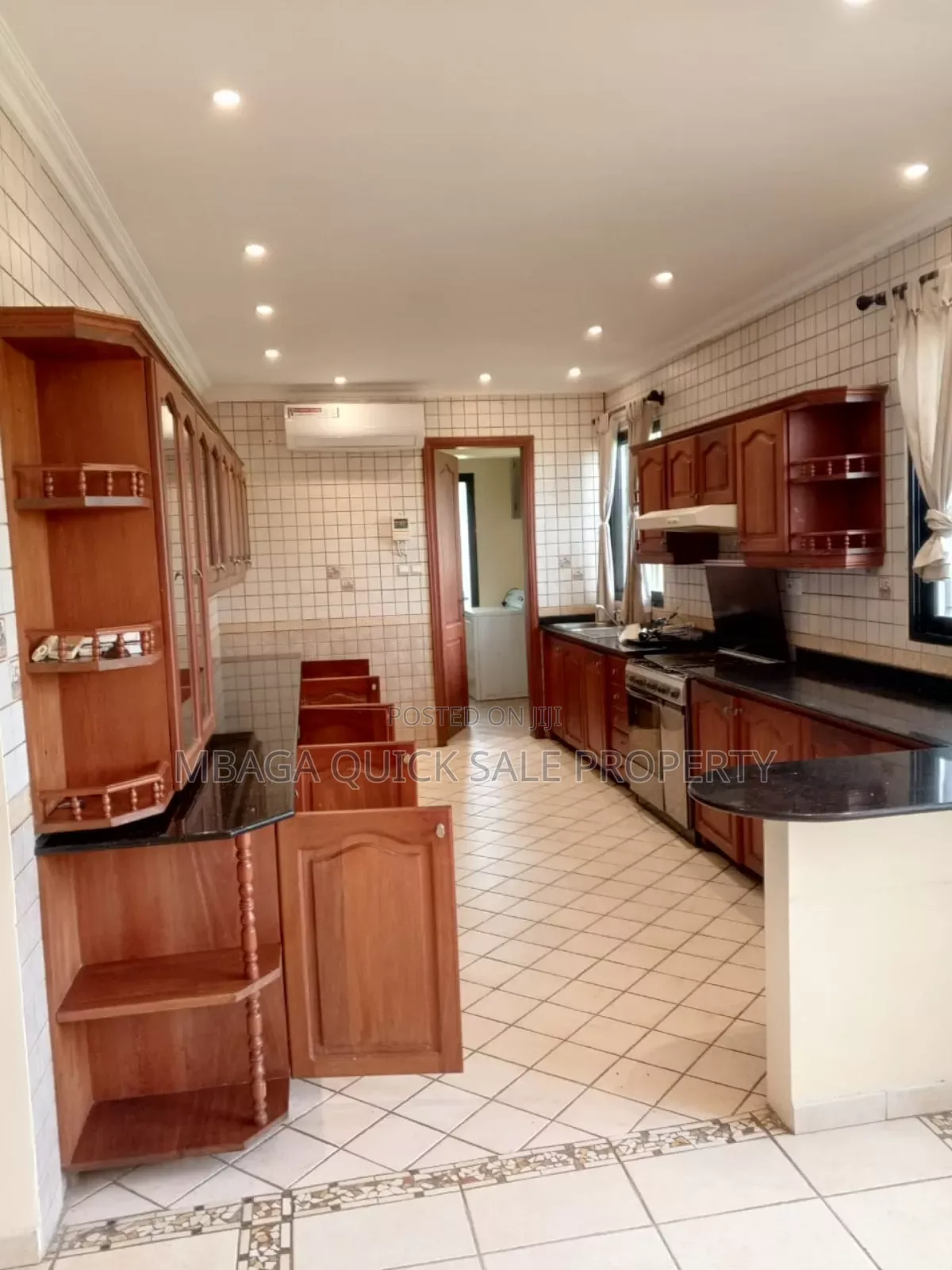 4bdrm House in Kawe for sale