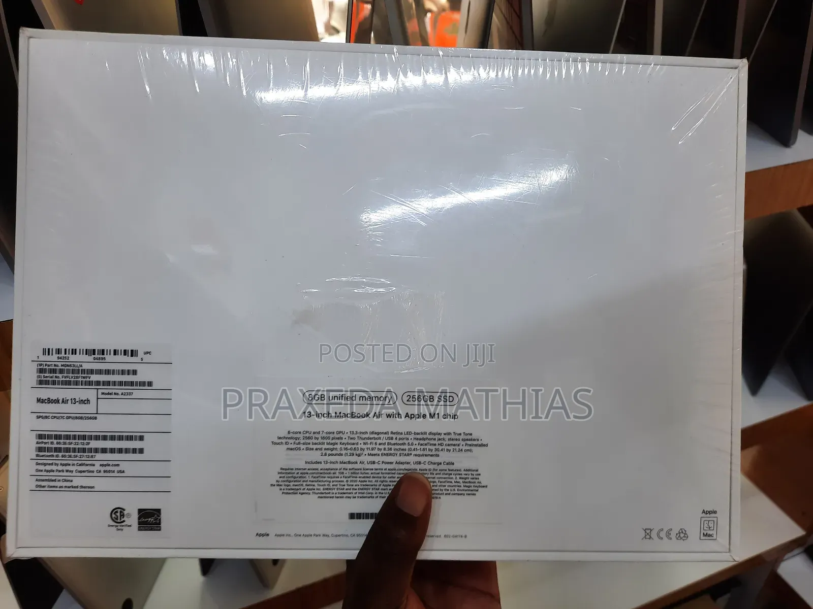 New Laptop Apple MacBook Air 2020 M1 8GB Apple M1 SSD 256GB
