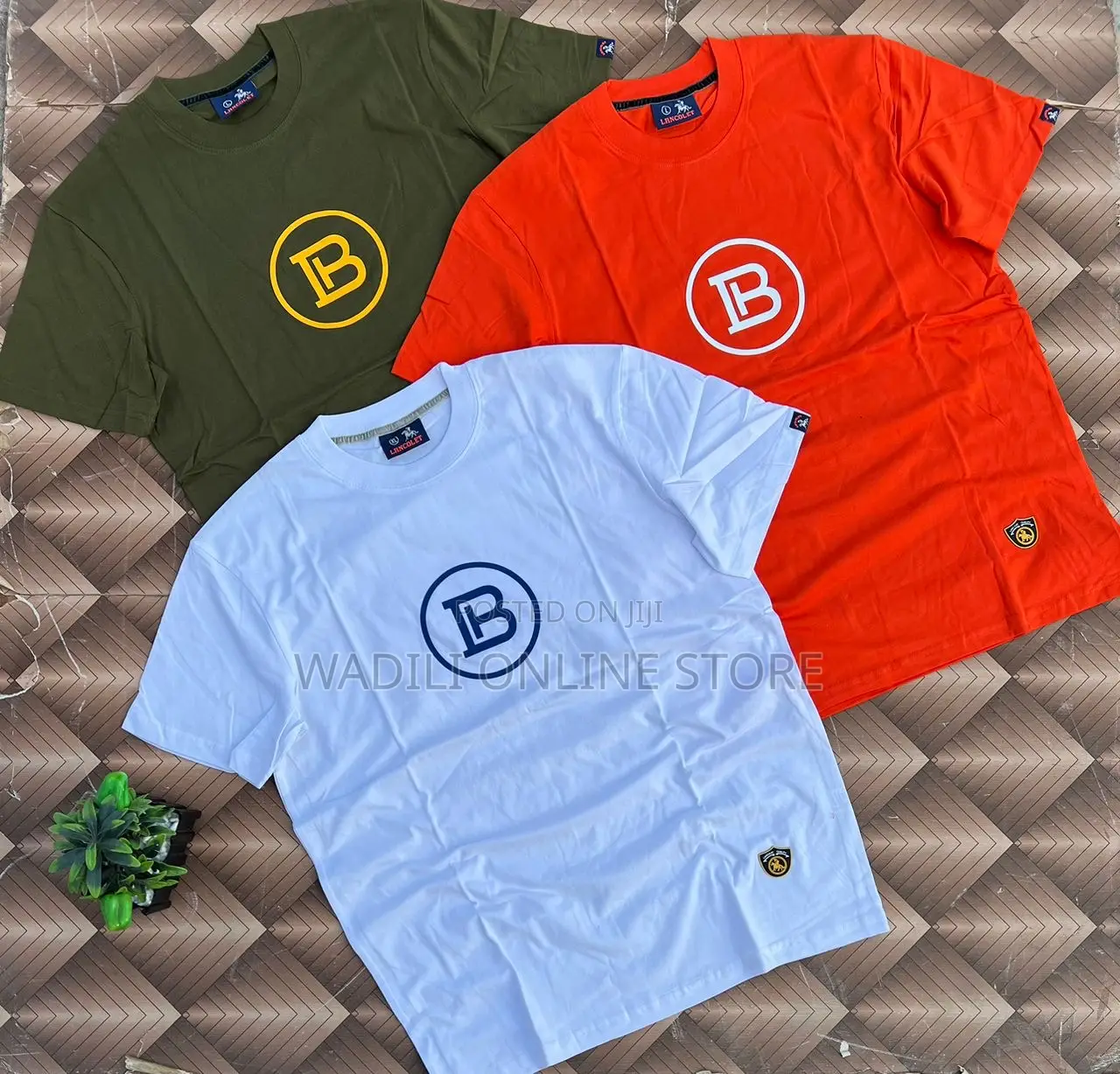 Tshirts Unisex Available
