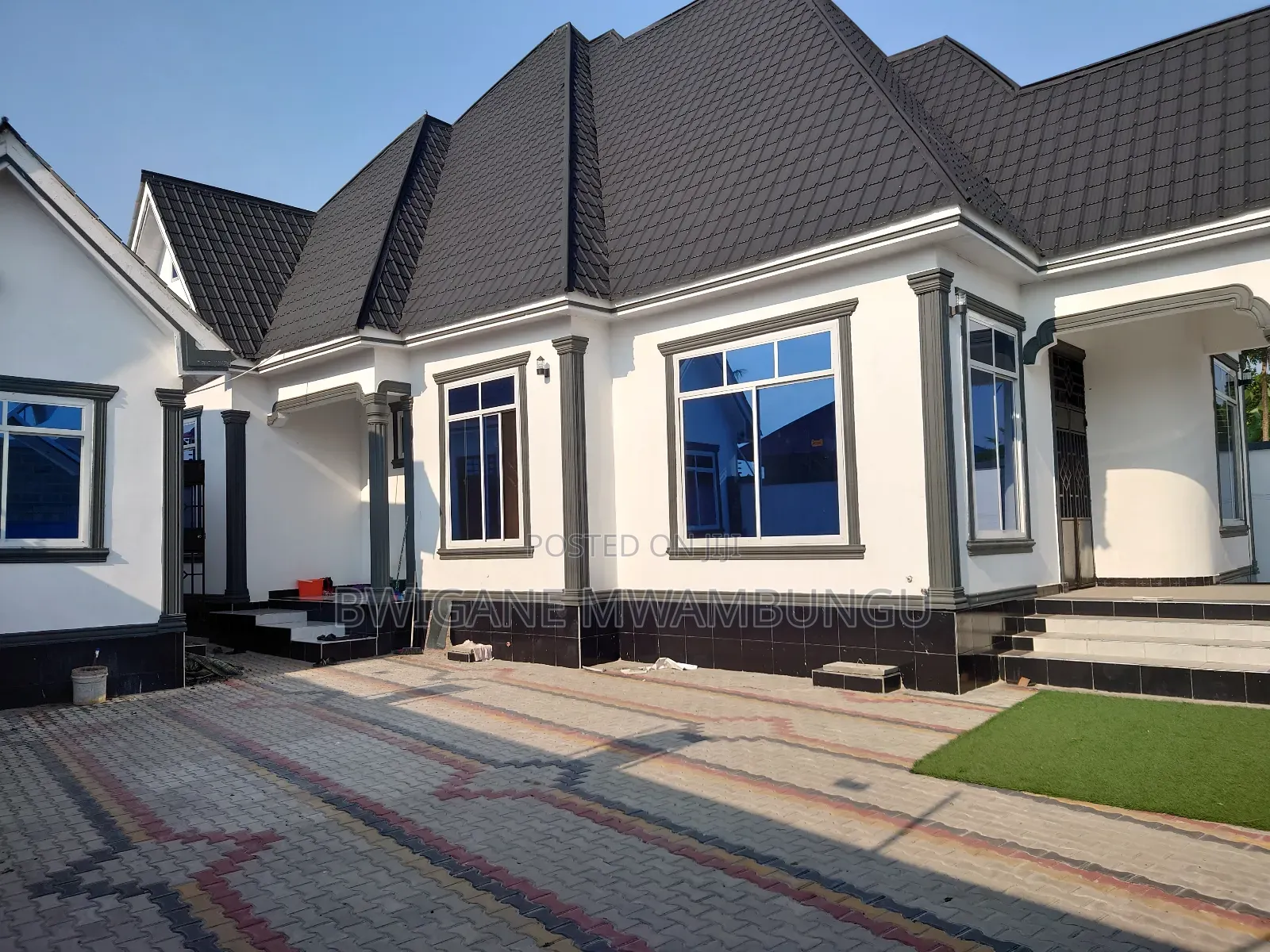 Furnished 5bdrm Apartment in Chamazi Kanisani, Mbagala for sale