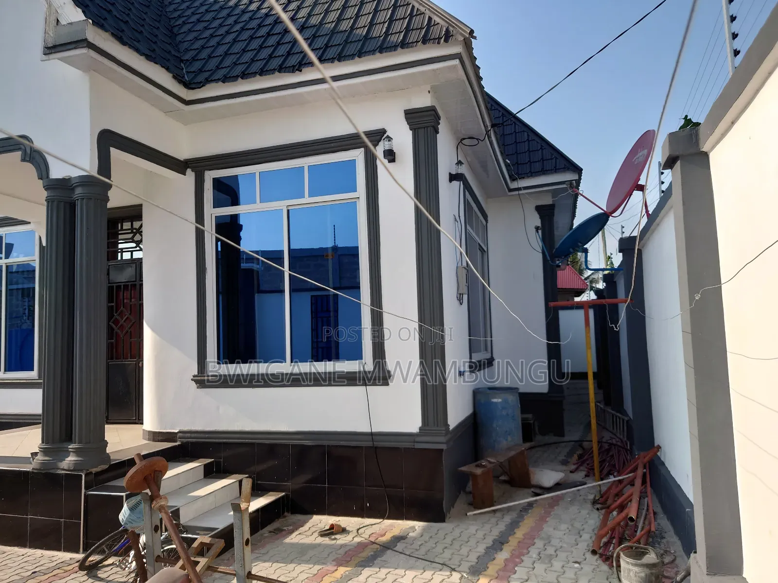 Furnished 5bdrm Apartment in Chamazi Kanisani, Mbagala for sale