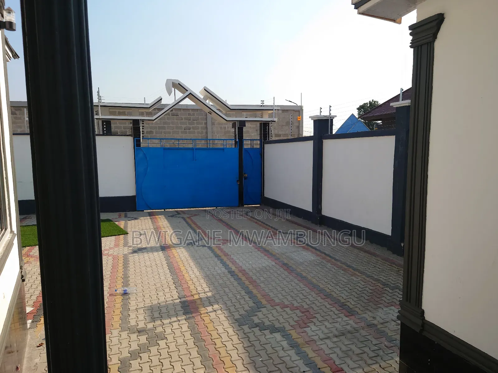 Furnished 5bdrm Apartment in Chamazi Kanisani, Mbagala for sale