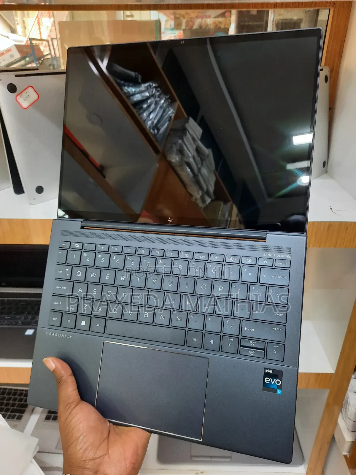 New Laptop HP Dragonfly G4 32GB Intel Core I7 SSD 1T