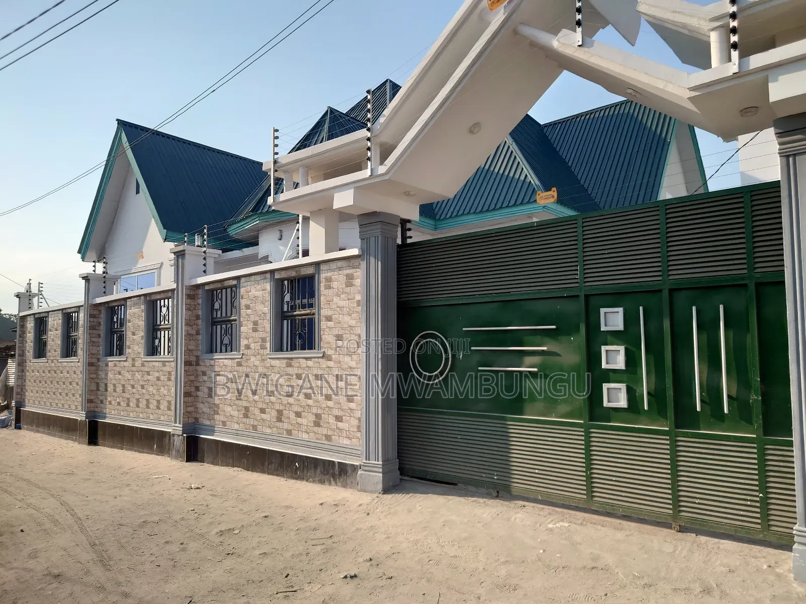 Furnished 5bdrm Apartment in Chamazi Kwa Mkongo, Mbagala for sale
