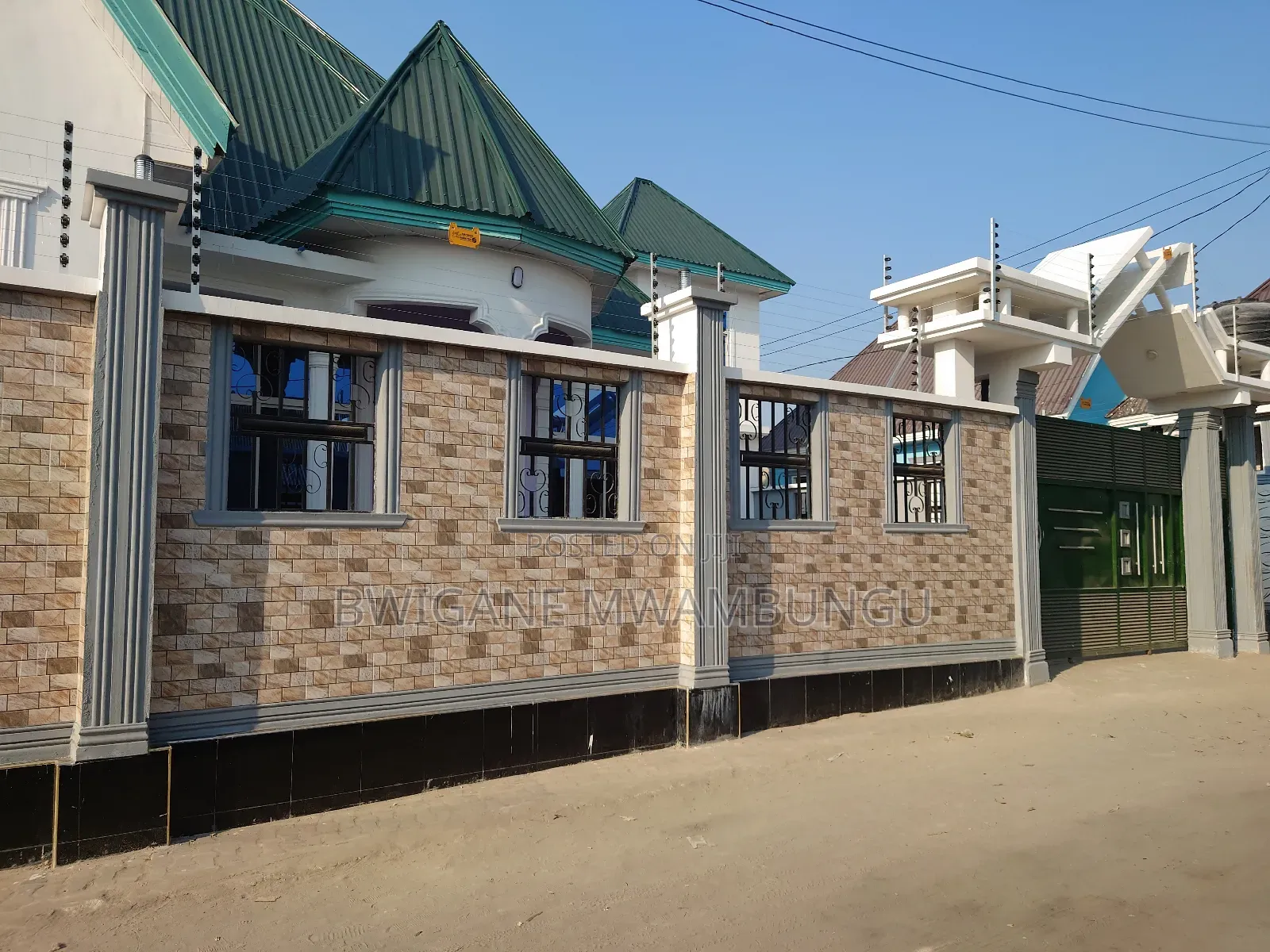 Furnished 5bdrm Apartment in Chamazi Kwa Mkongo, Mbagala for sale