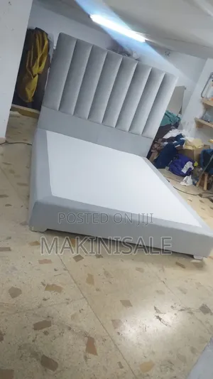 Kitanda Kizuri Sana Cha Sofa Bed
