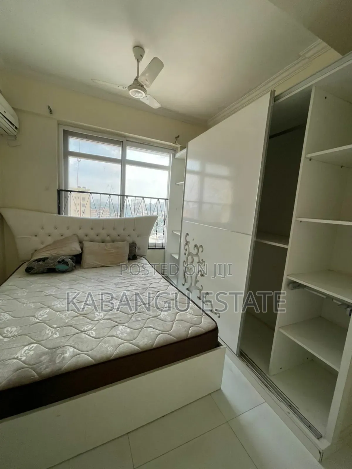 3 Bedrooms Penthouse for Rent Kariakoo