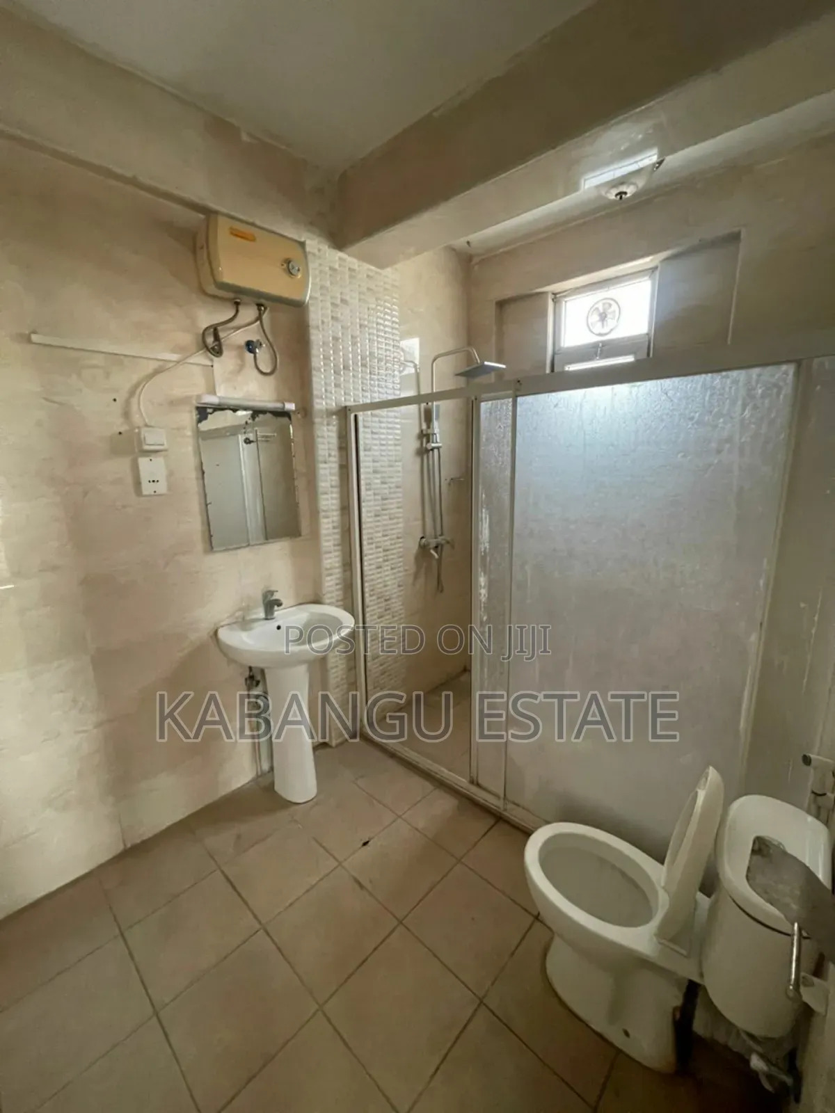 3 Bedrooms Penthouse for Rent Kariakoo
