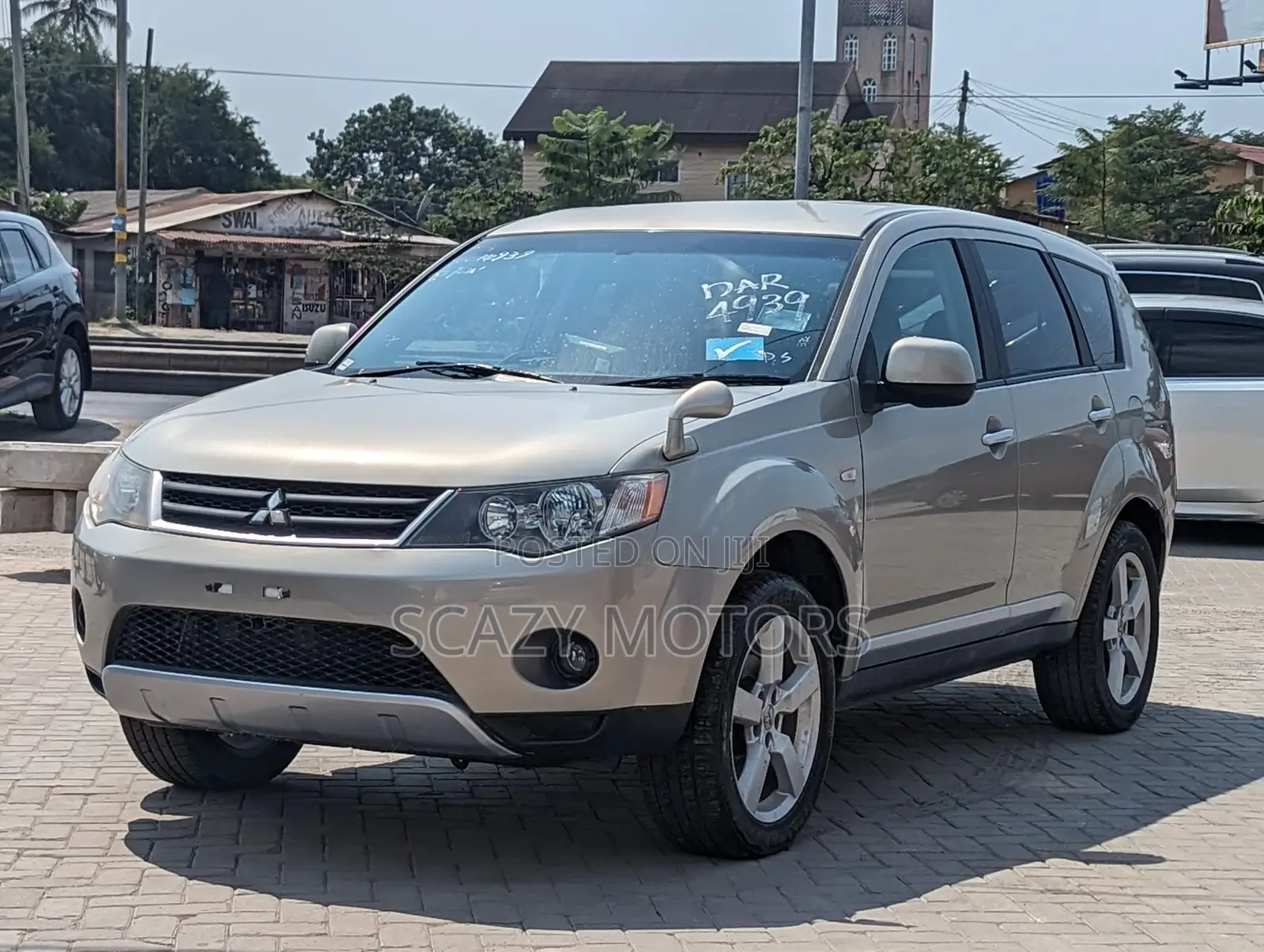 Mitsubishi Outlander 2009 Gold