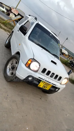 Suzuki Jimny 2000 Off white