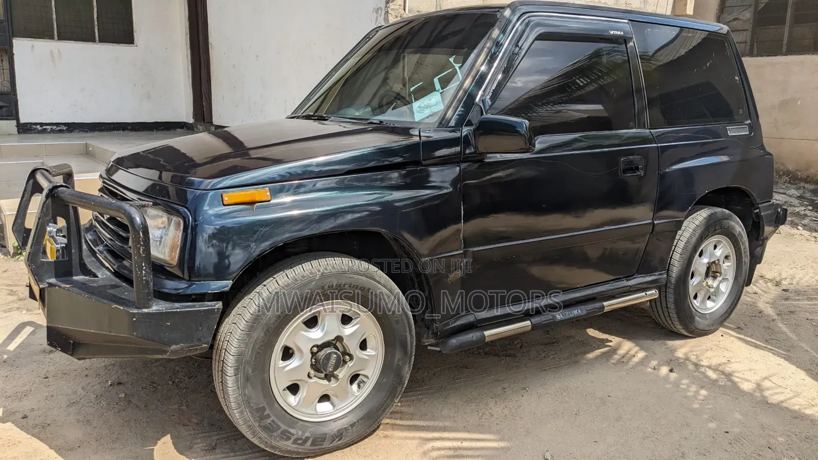 Suzuki Escudo 1995 Black