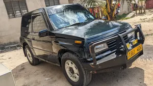 Suzuki Escudo 1995 Black