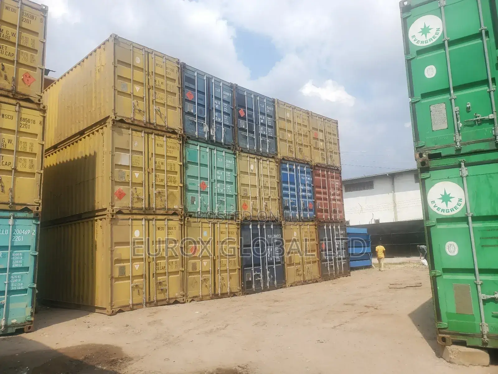 Containers 20ft on Sale Available