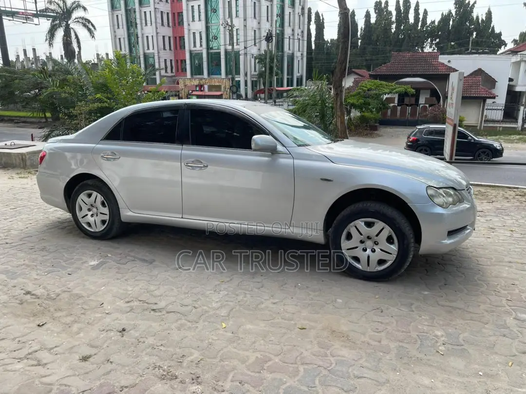Toyota Mark X 2.5 AWD 2005 Silver