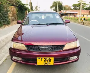 Toyota Carina 1.5 FWD Sedan 2001 Red