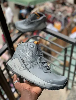Mens Sneakers Boots Original