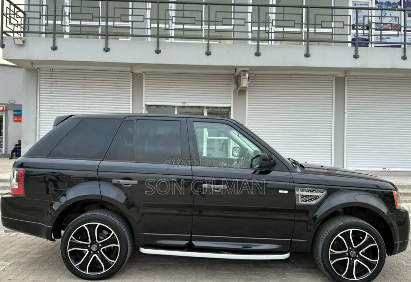 Land Rover Range Rover Sport 2011 Black