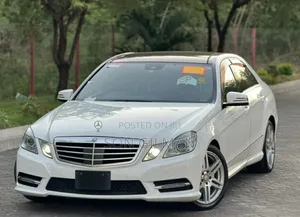 Mercedes-Benz E250 2012 Pearl