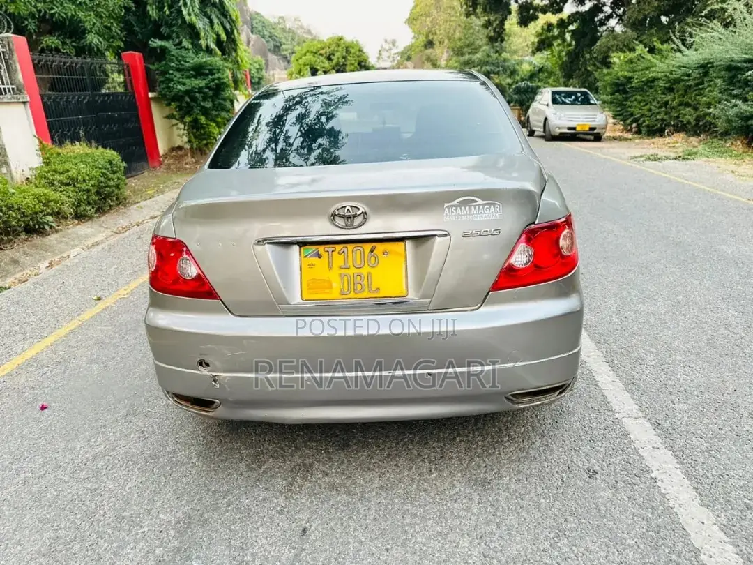 Toyota Mark X 2004 Gray
