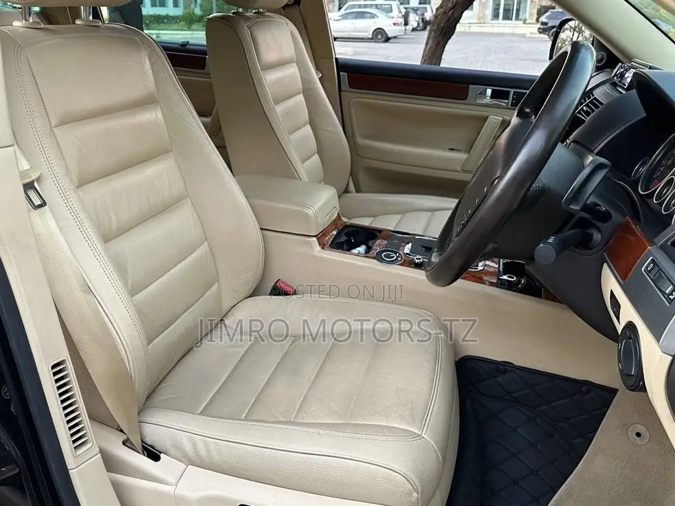 Volkswagen Touareg 2006 Black