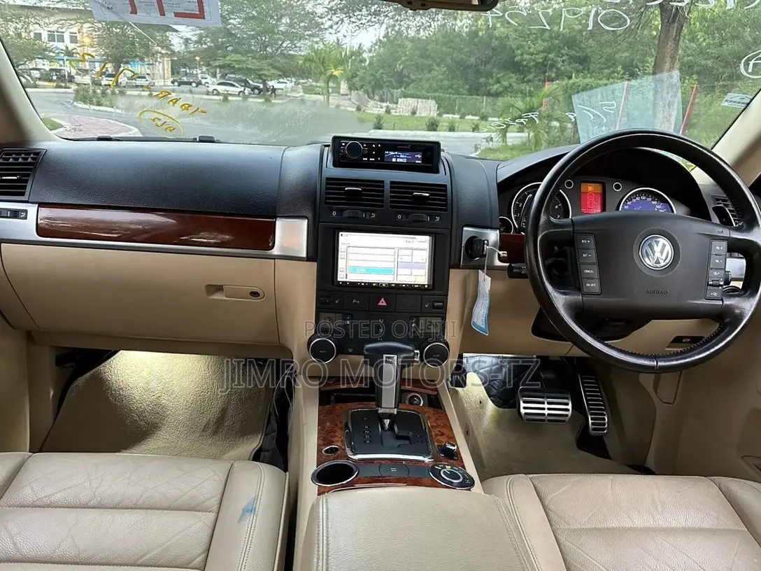 Volkswagen Touareg 2006 Black