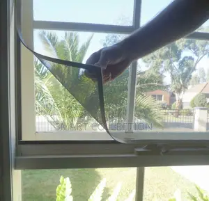 Magnetic Stripe Border for Window