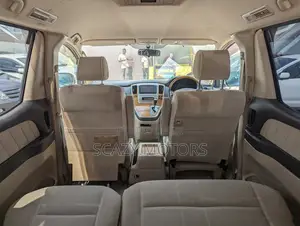 Toyota Alphard 2005 Silver