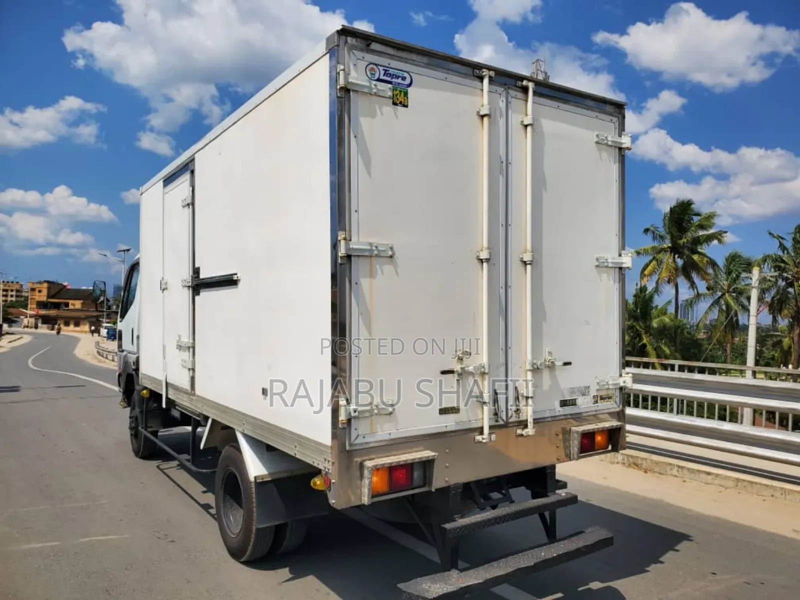 Mitsubishi Fuso Canter 1999 White