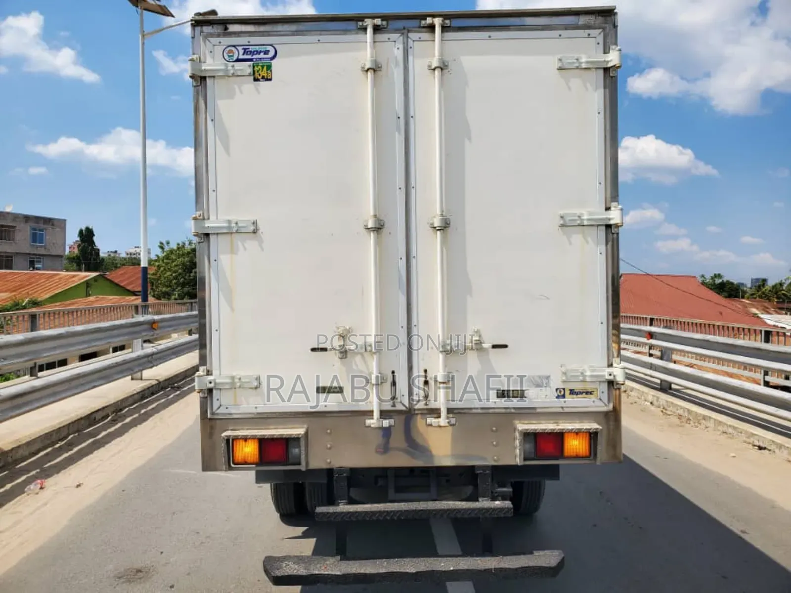 Mitsubishi Fuso Canter 1999 White