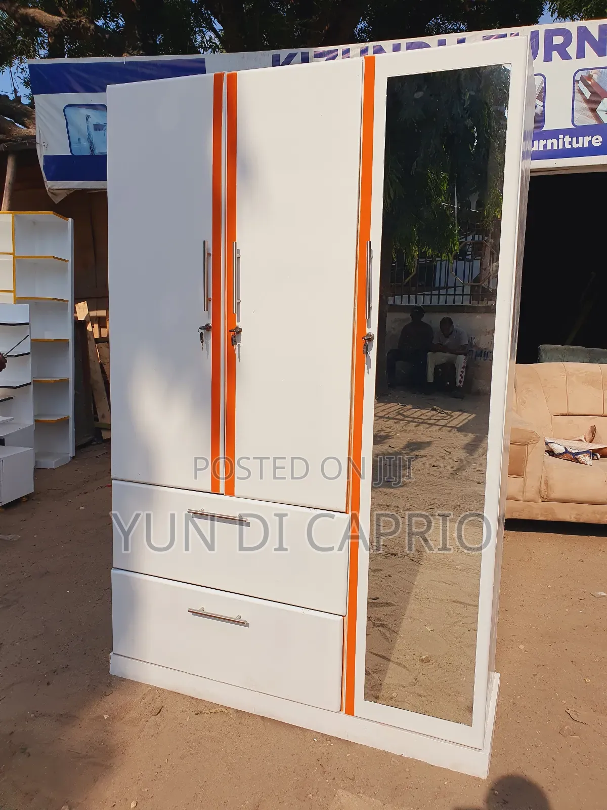 Kabati Classic Milango Mitatu