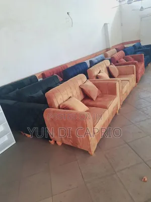Sofa Nzuri Watu Wawili