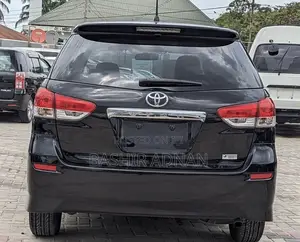 Toyota Wish 2012 Black