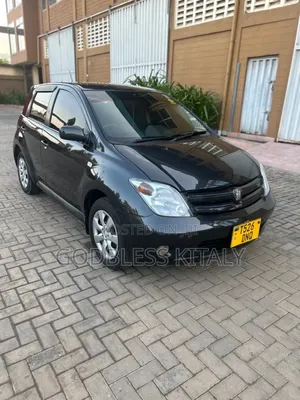 Toyota IST 2003 Black