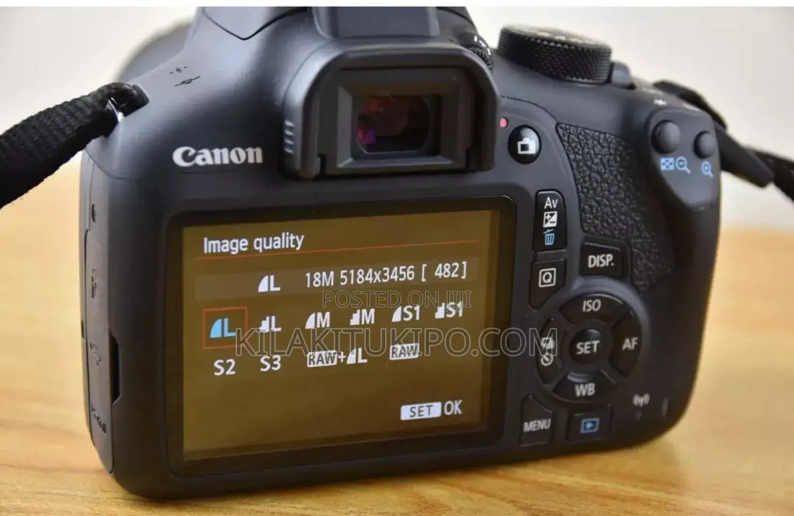 CANON EOS 1300D With Lens