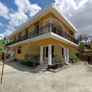 6bdrm House in Msuguru Estate, Kinondoni for sale