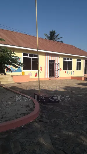 20bdrm Apartment in Madale Usalama, Goba for sale