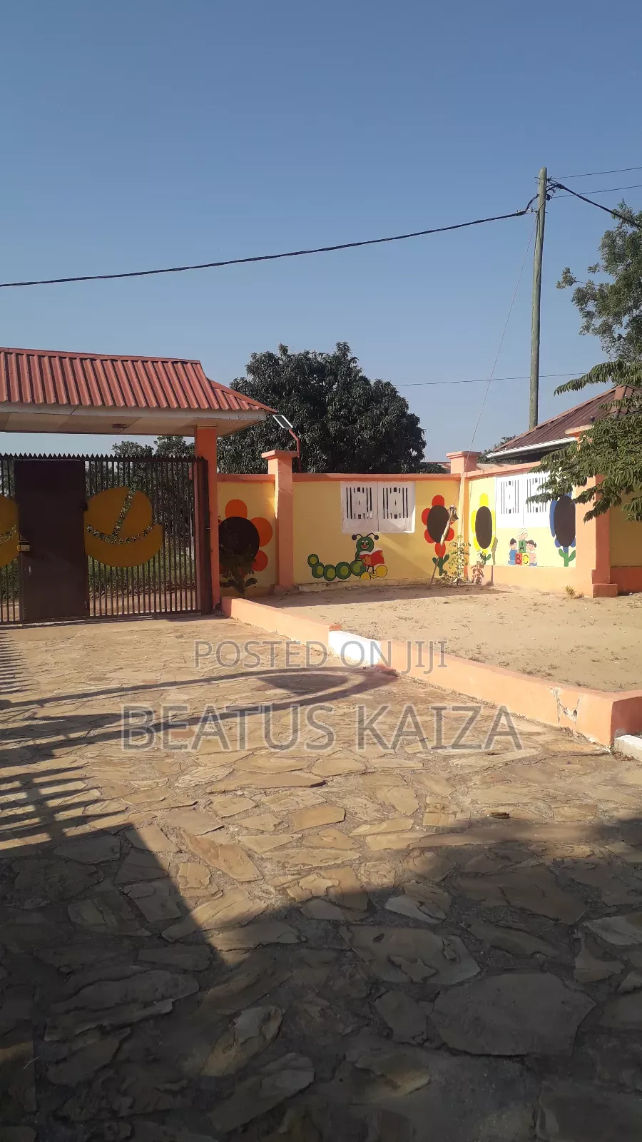 20bdrm Apartment in Madale Usalama, Goba for sale